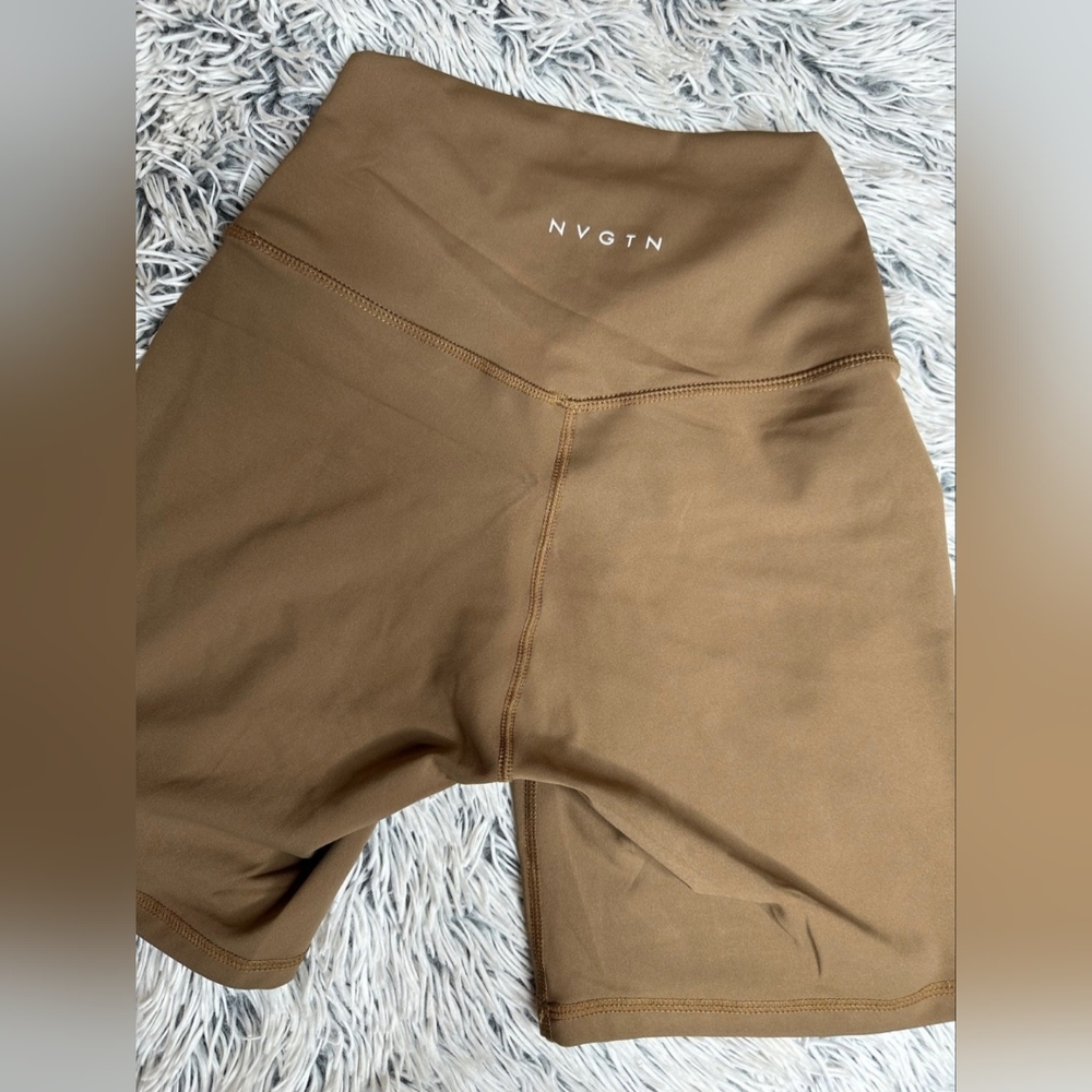 NGVTN mocha signature shorts